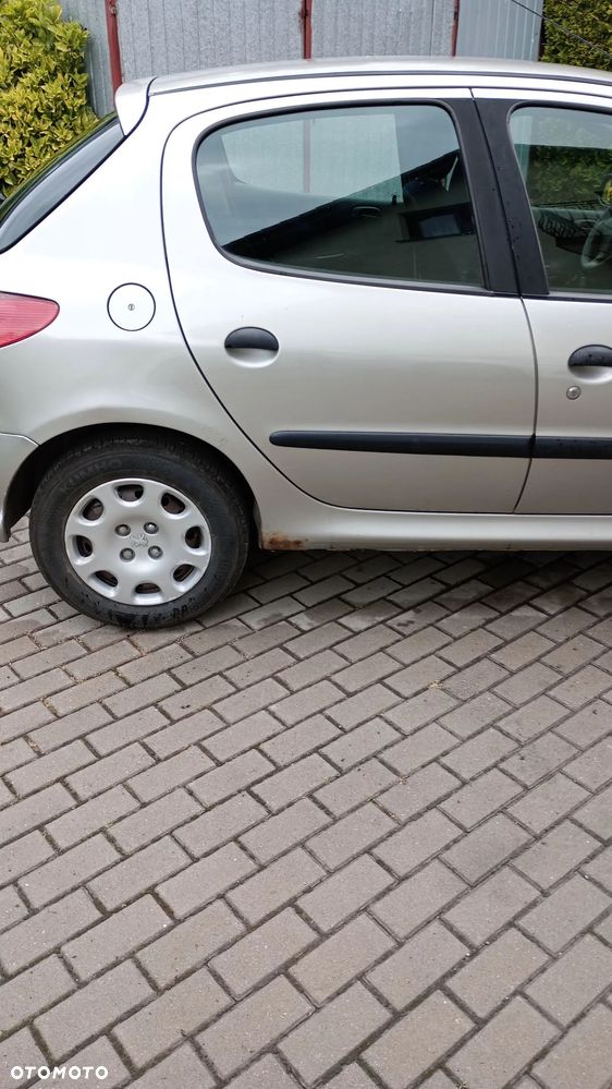 Peugeot 206 1.1 XR Presence - 22