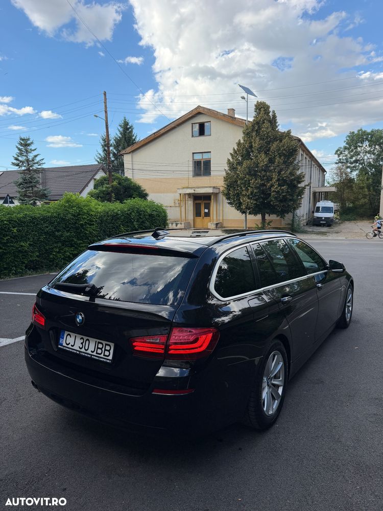 BMW Seria 5 525d Sport-Aut. Modern Line - 4
