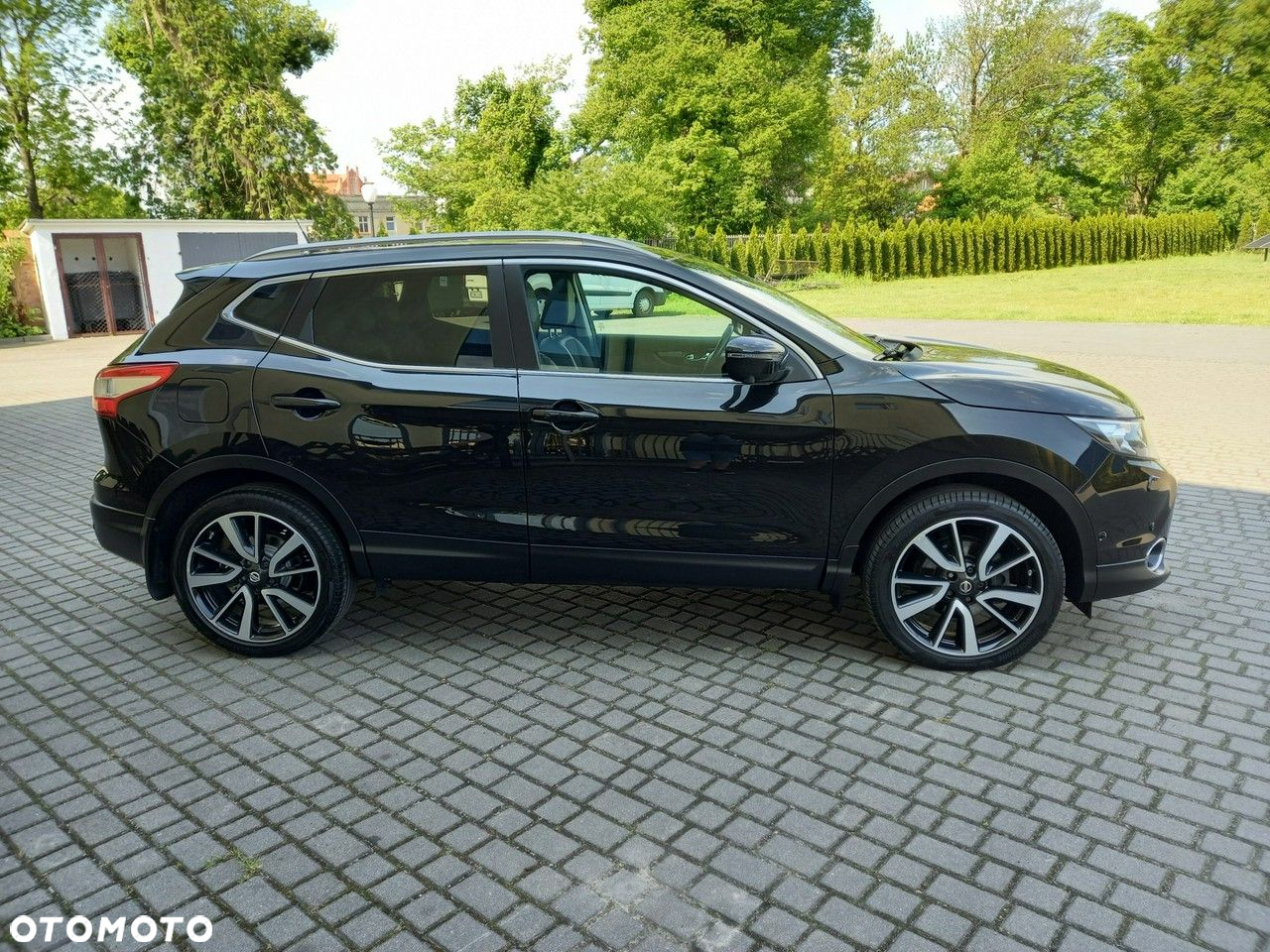 Nissan Qashqai 1.6 dCi Xtronic TEKNA+ - 13