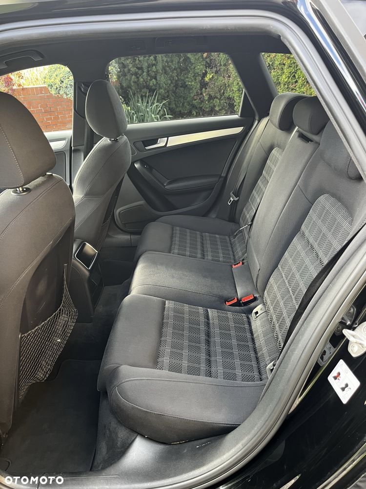 Audi A4 Avant - 6