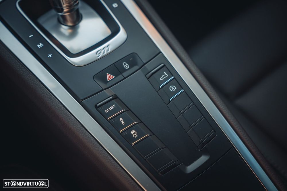 Porsche 911 (991) Carrera 2 PDK - 13