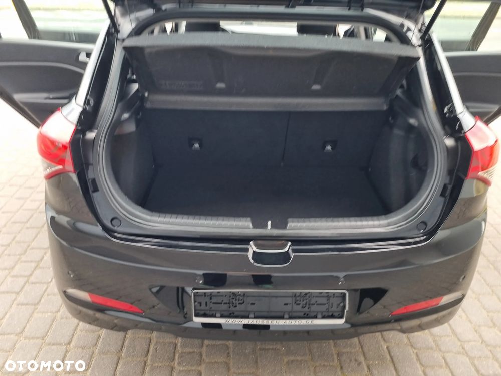 Hyundai i20 1.2 YES Plus - 30