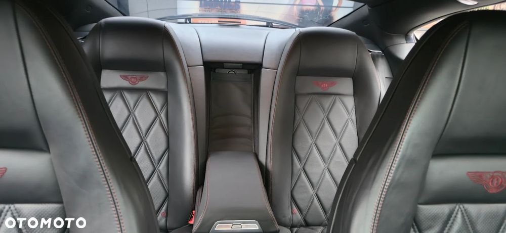 Bentley Continental GT - 12
