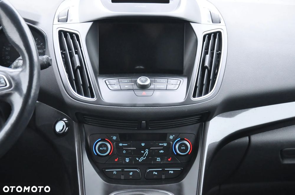 Ford C-MAX 2.0 TDCi Start-Stop-System Titanium - 22