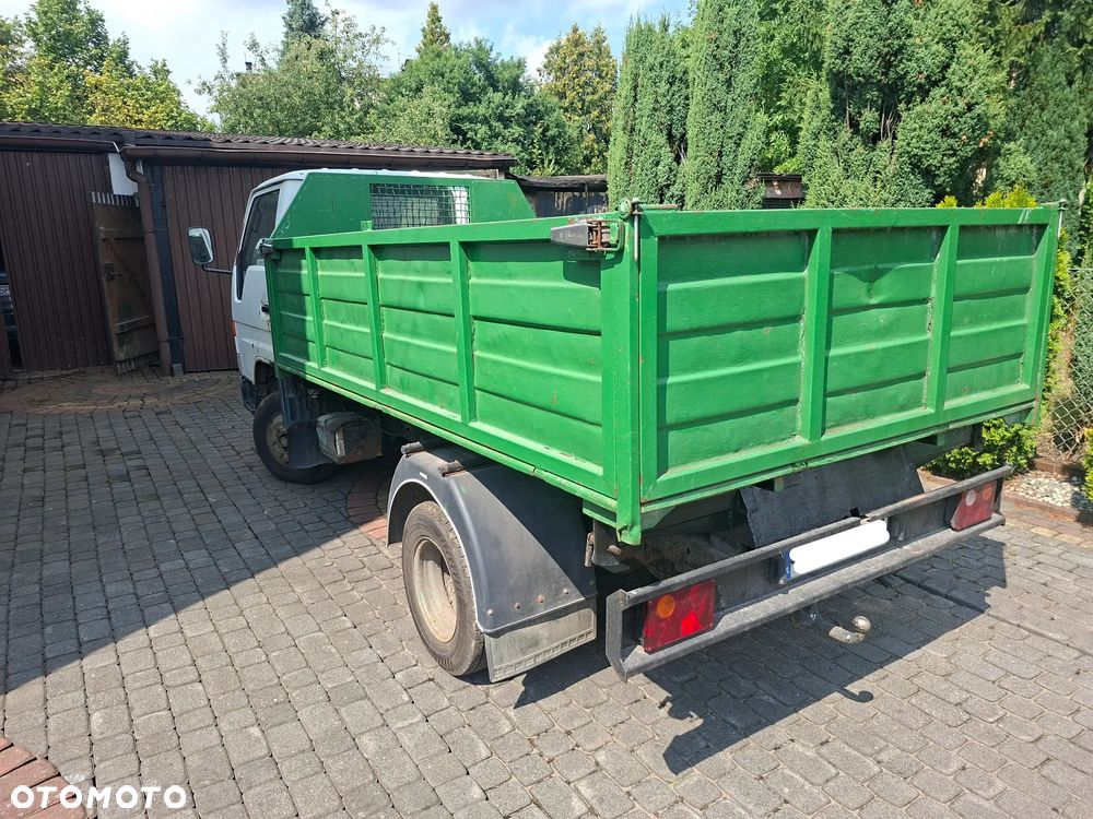 Toyota Dyna 150 - 5