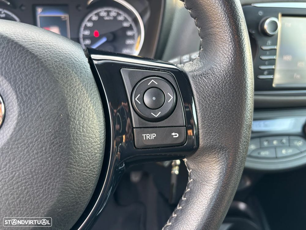 Toyota Yaris 1.5 HSD Sport+P.Techno - 18