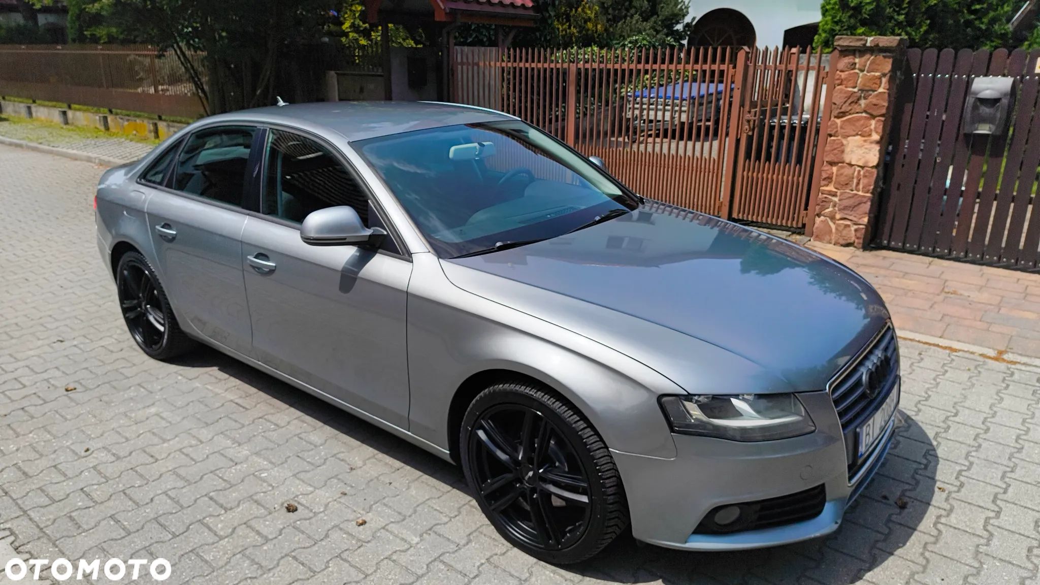 Audi A4 - 1