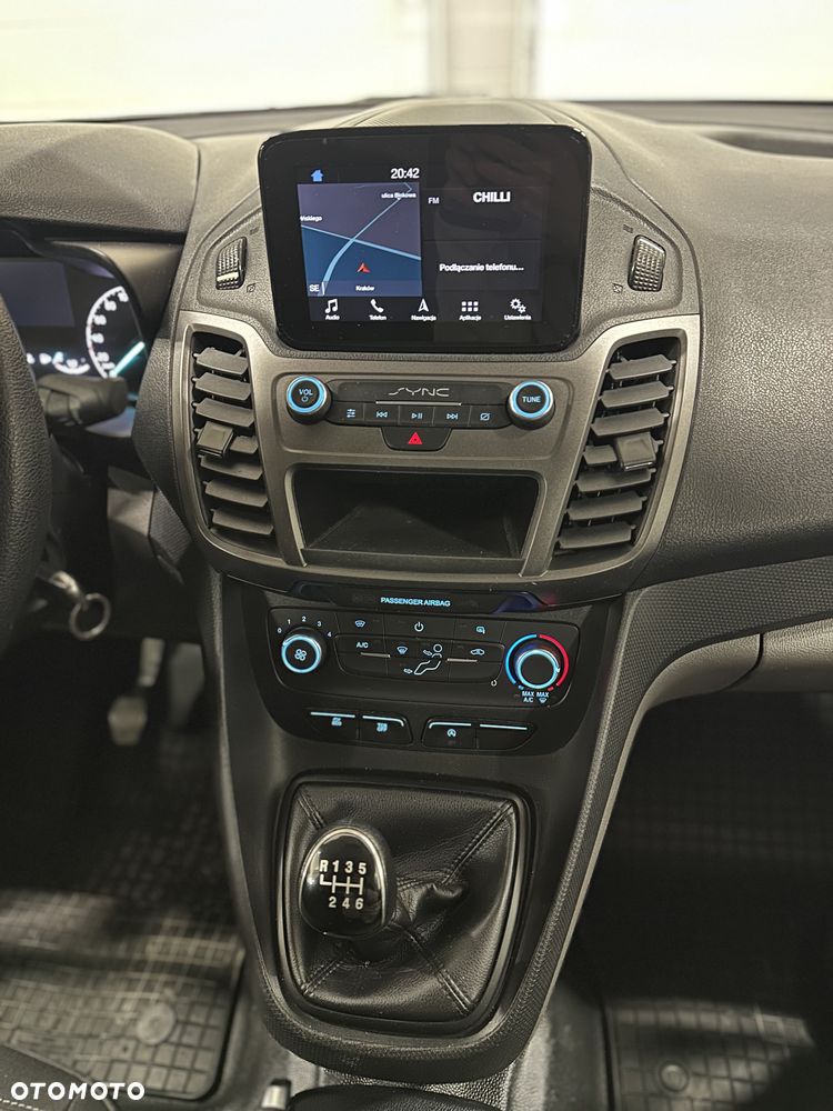 Ford Transit Connect - 15