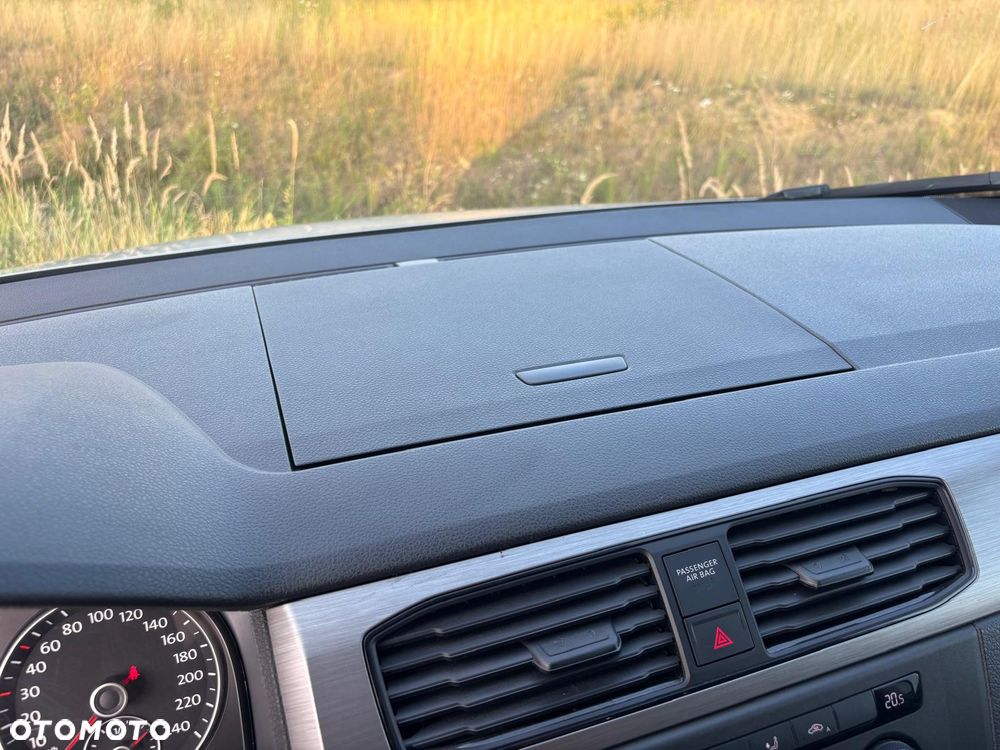 Volkswagen Caddy Maxi 2.0 TDI Trendline DSG - 32