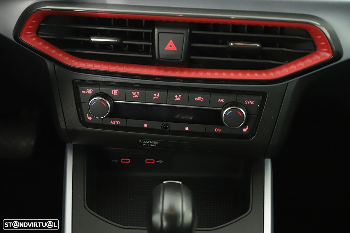 SEAT Arona 1.0 TSI FR DSG - 11