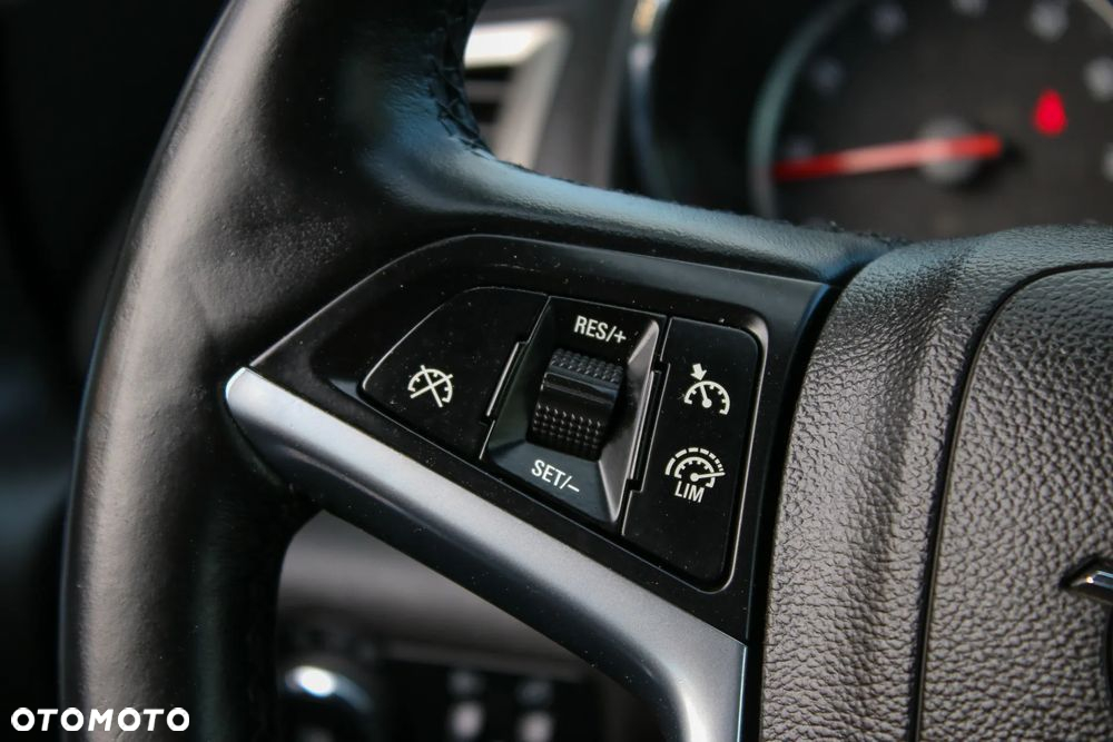 Opel Astra 1.4 Turbo Active - 33