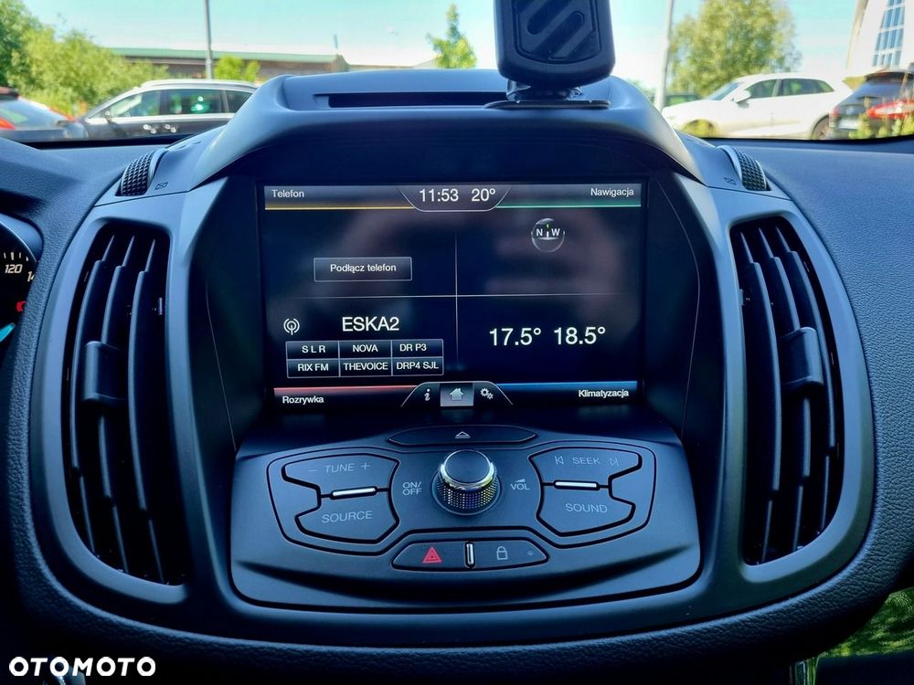 Ford Kuga 1.5 EcoBoost 2x4 Titanium - 19
