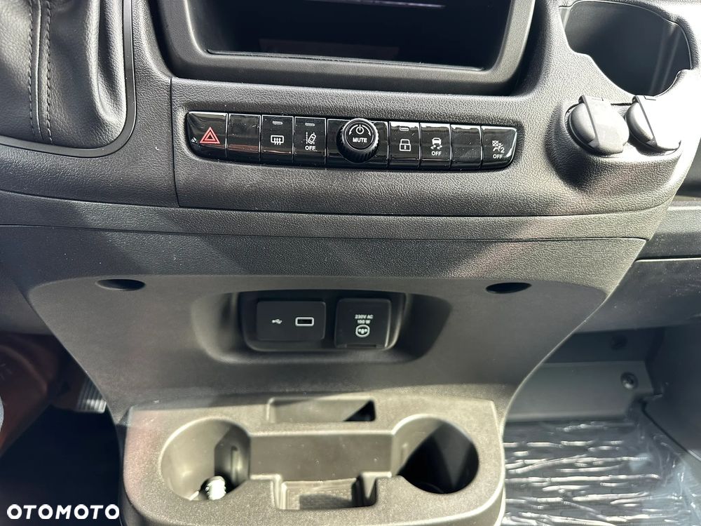 Peugeot Boxer Furgon L4H3 2.2 H3-POWER 180KM AT8 Euro 6E DMC 3.5t Heavy 17m3 - 15