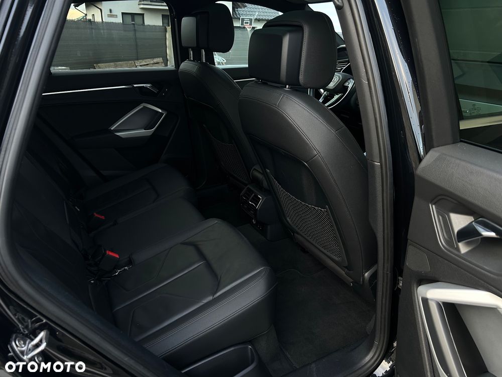 Audi Q3 40 TFSI Quattro S tronic advanced - 13