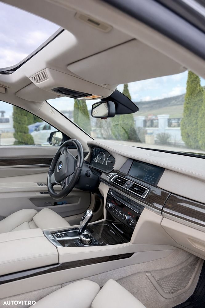 BMW Seria 7 730Ld Aut. - 10
