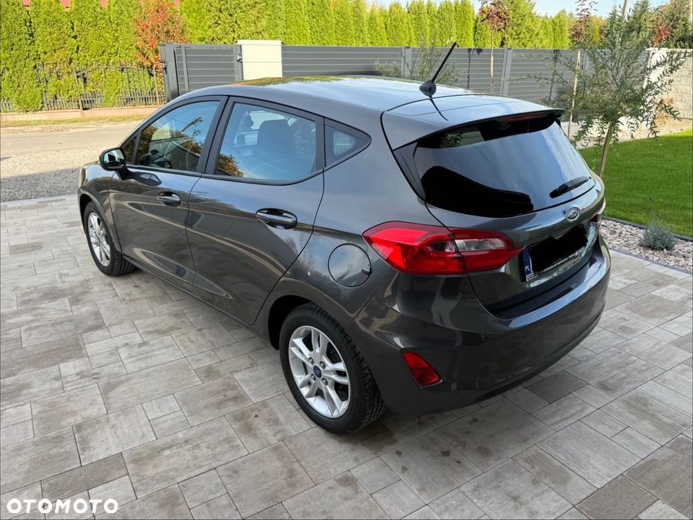 Ford Fiesta - 5