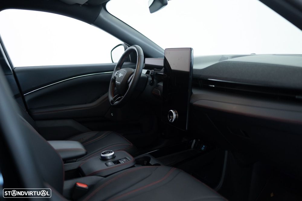 Ford Mustang Mach-E Standard AWD - 22