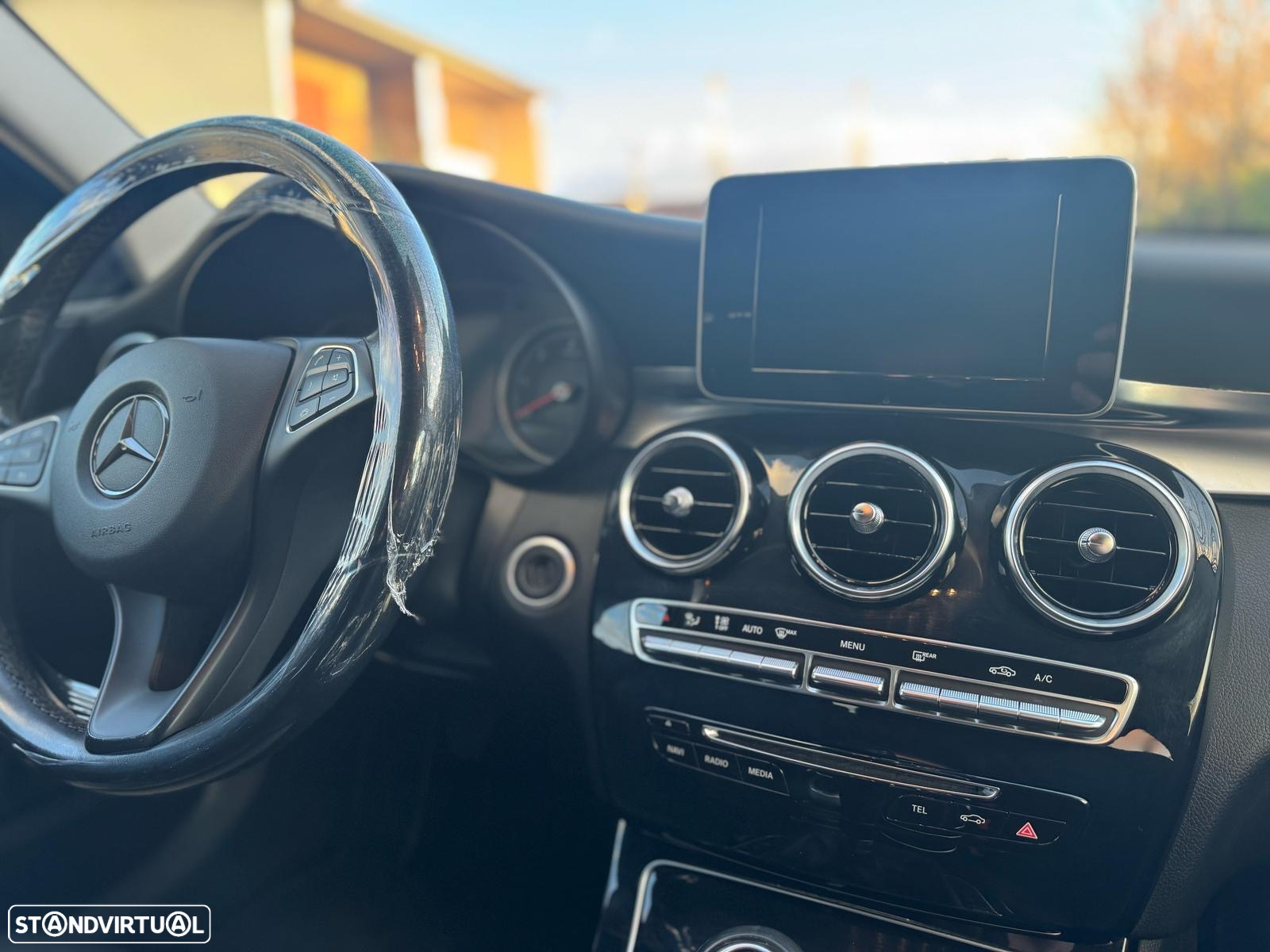 Mercedes-Benz C 180 BlueTEC AMG Line - 14