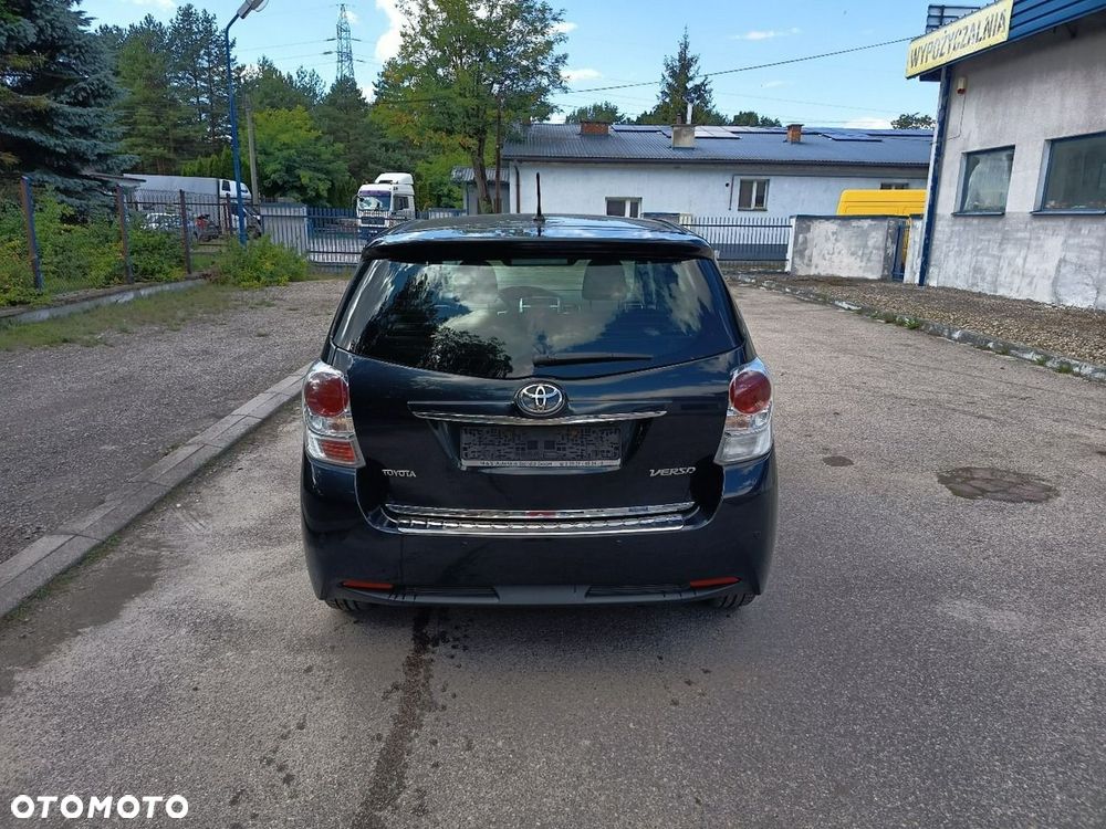 Toyota Verso - 12