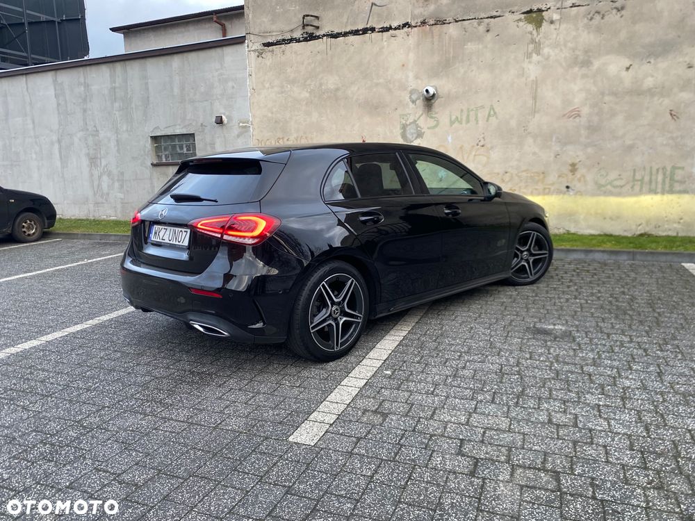 Mercedes-Benz Klasa A ver-200-d-8g--dct-amg-line - 32