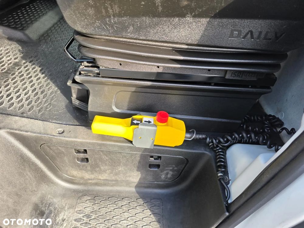 Iveco 35C16 Wywrotka Silnik 3L - 12