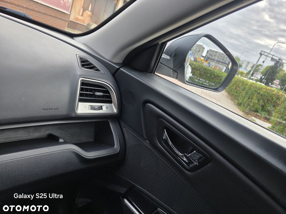 SsangYong/KGM Tivoli 1.6 Quartz - 11