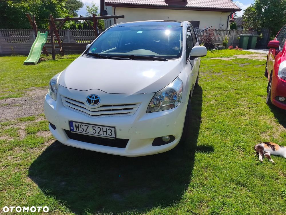 Toyota Verso 1.8 Sol - 1