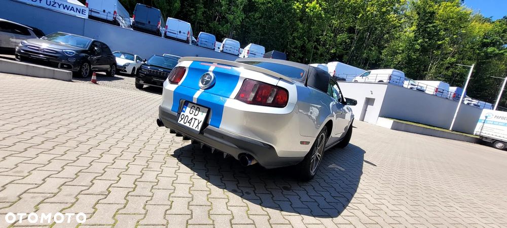 Ford Mustang 3.7 V6 Premium - 8