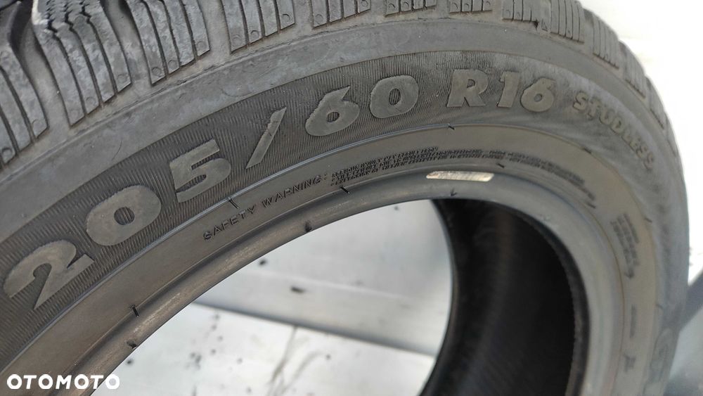 Opony Zimowe 205/60/16 Hankook 4szt 7mm MB - 8