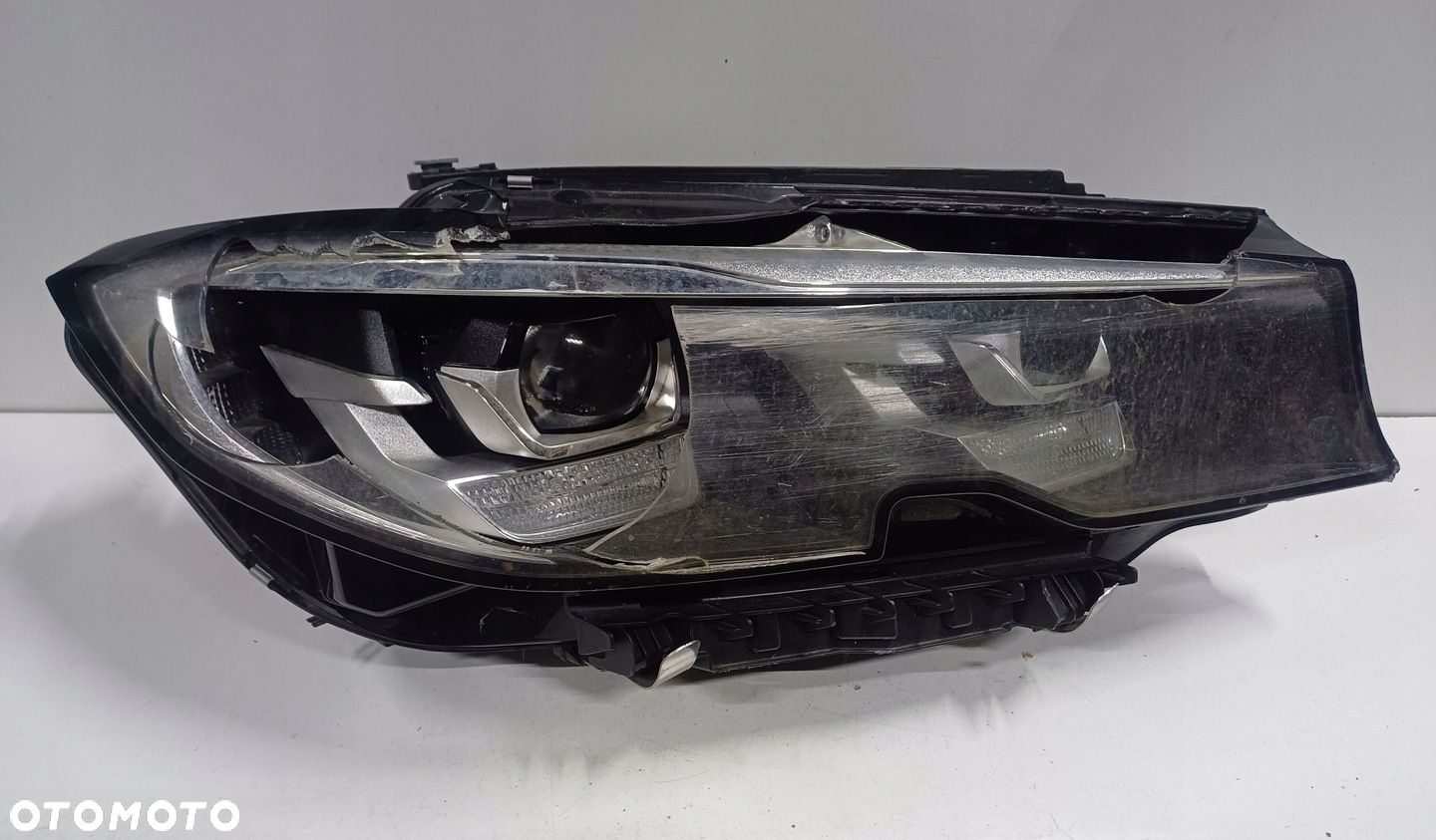 lampa prawy przod BMW 3 G20 G21 18-22r - 2