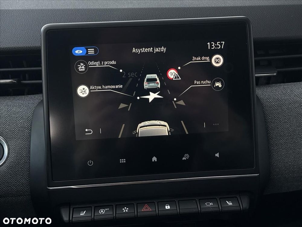 Renault Clio - 21