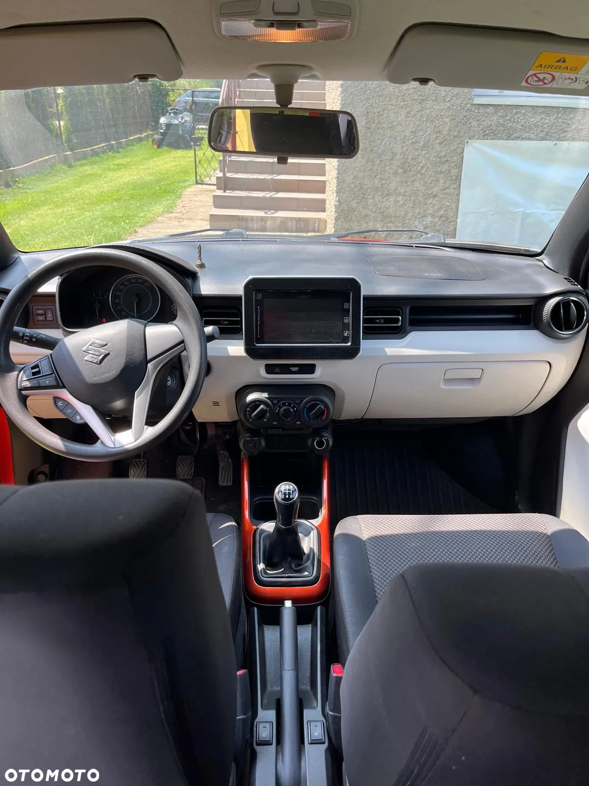 Suzuki Ignis - 9