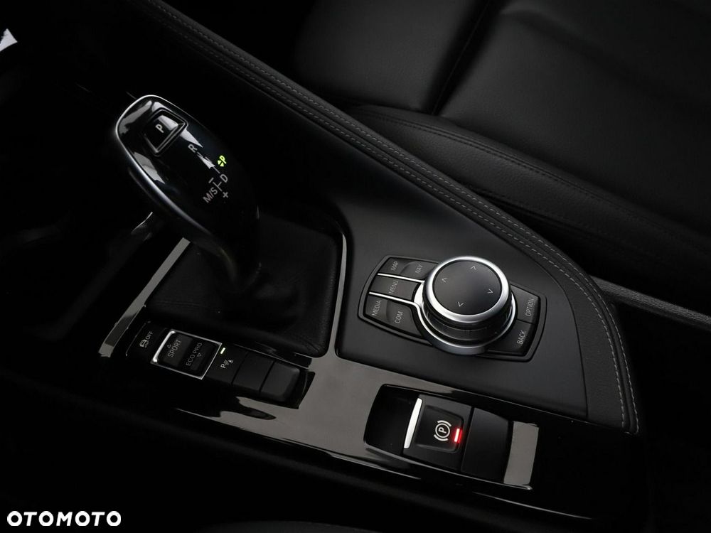 BMW X2 sDrive18d M Sport - 29