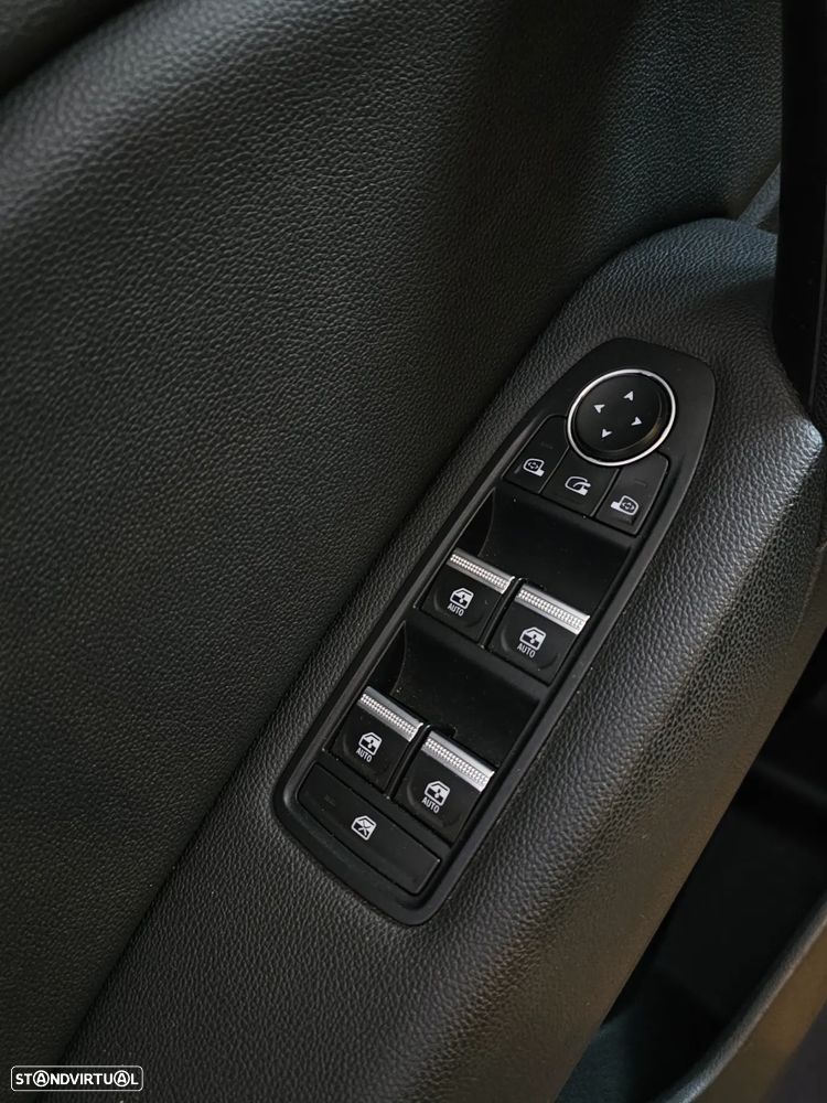 Renault Captur 1.3 TCe Exclusive EDC - 15