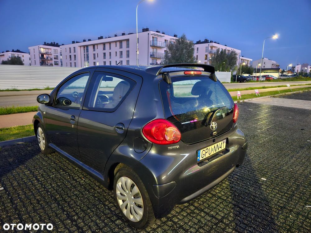Toyota Aygo 1.0 VVT-i Terra - 3