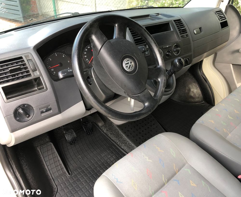 Volkswagen Transporter - 6