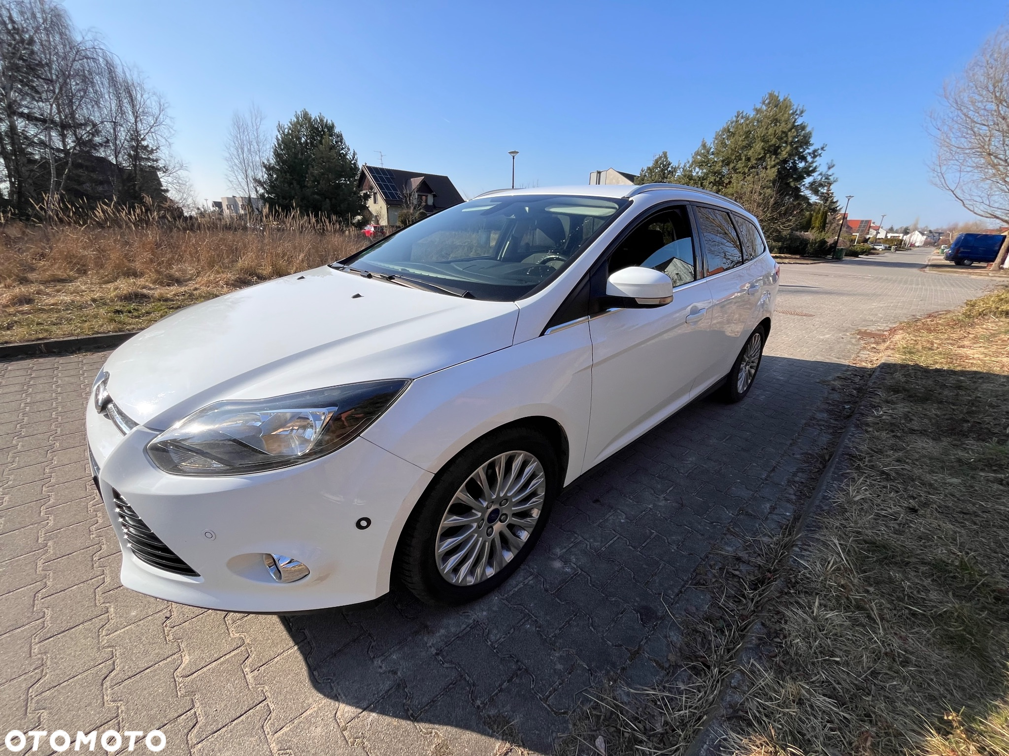 Ford Focus 1.0 EcoBoost Titanium - 4