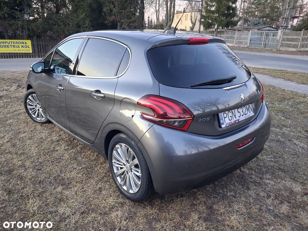 Peugeot 208 PureTech 110 Stop & Start Tech Edition - 4