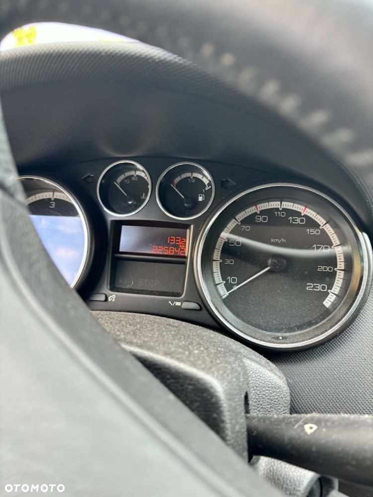 Peugeot 308 2.0 HDi Premium - 8