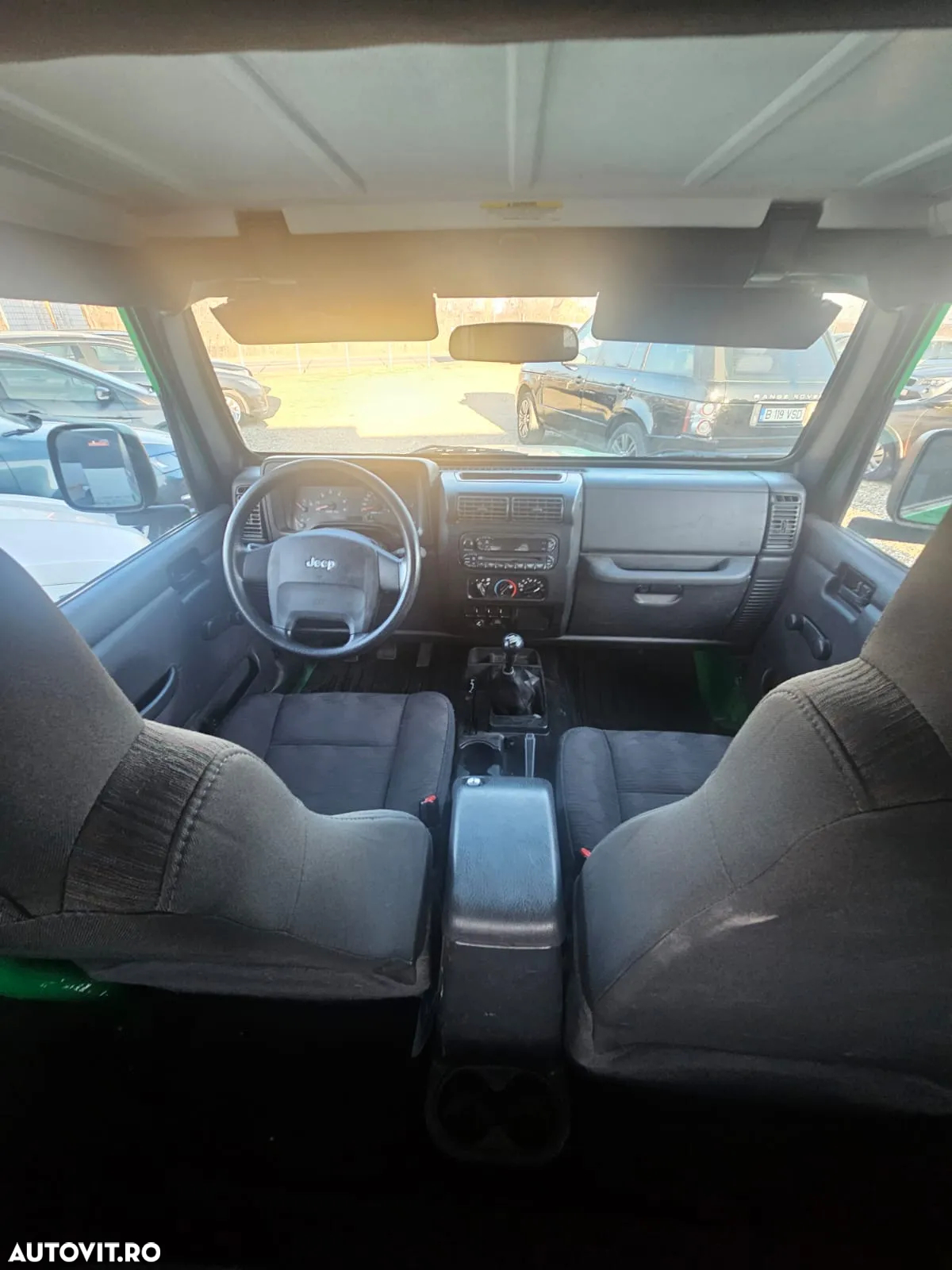Jeep Wrangler - 6