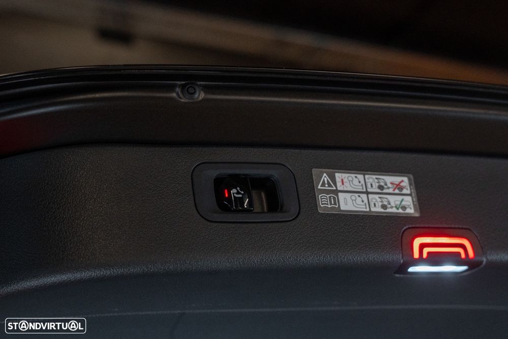 Mercedes-Benz C 63 AMG S E Performance Speedshift MCT9G - 43