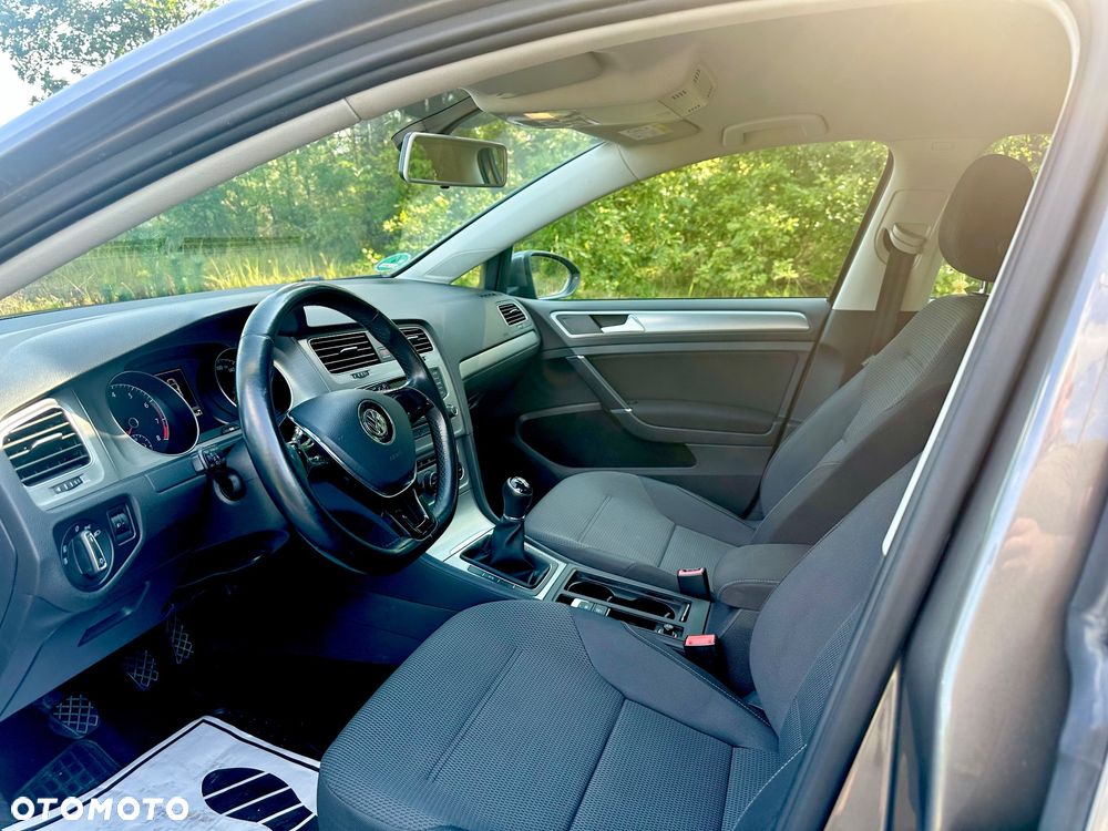 Volkswagen Golf 1.2 TSI BMT Trendline - 15