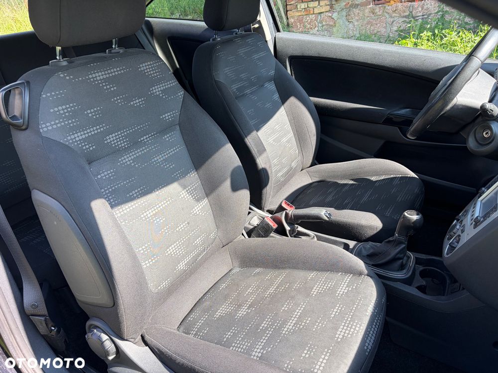Opel Corsa - 6