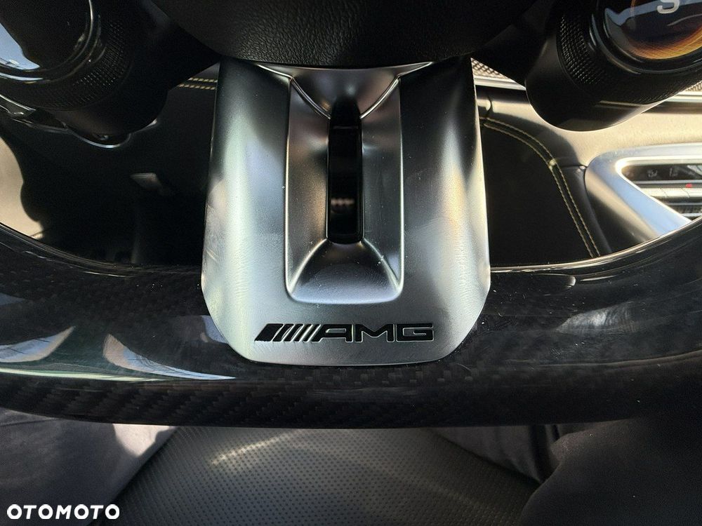 Mercedes-Benz AMG GT - 27