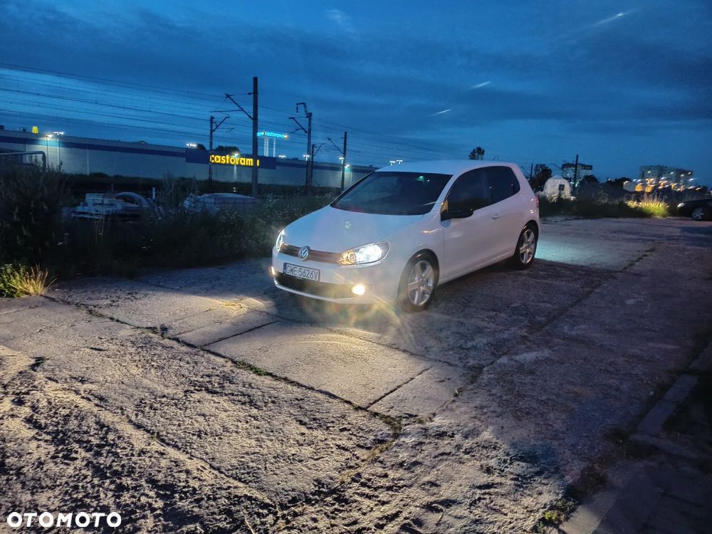 Volkswagen Golf VI 1.4 Comfortline - 11