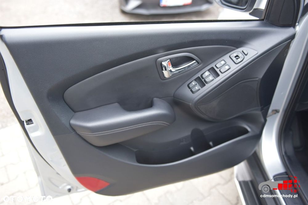 Hyundai ix35 - 12