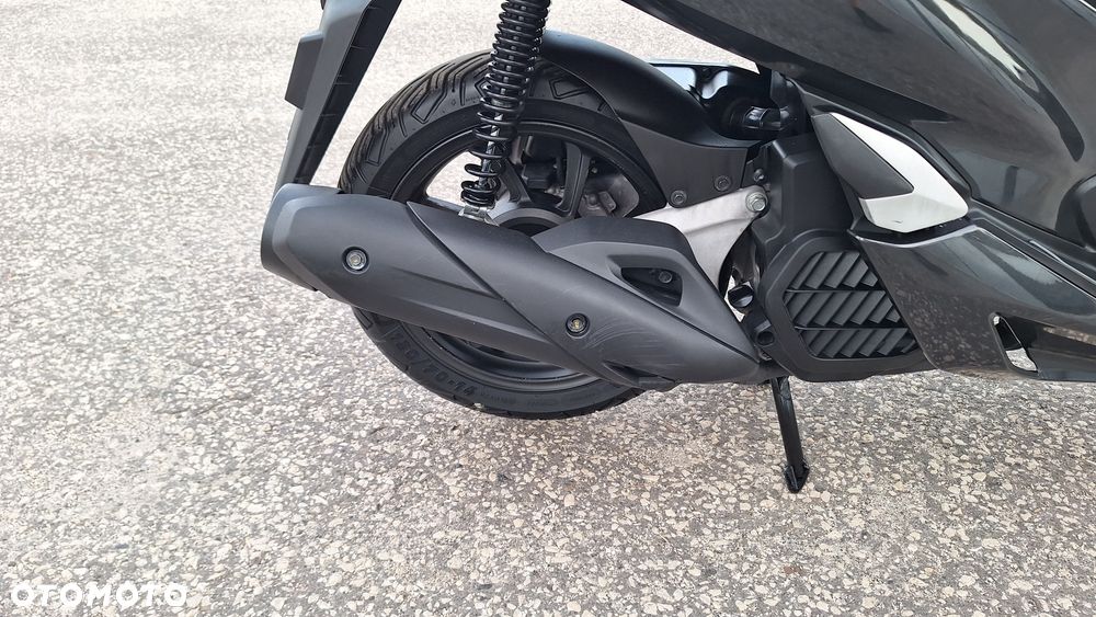 Honda PCX - 17