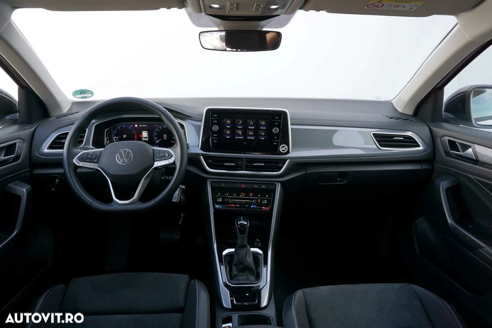 Volkswagen T-ROC 1.5 TSI ACT OPF DSG Style - 11