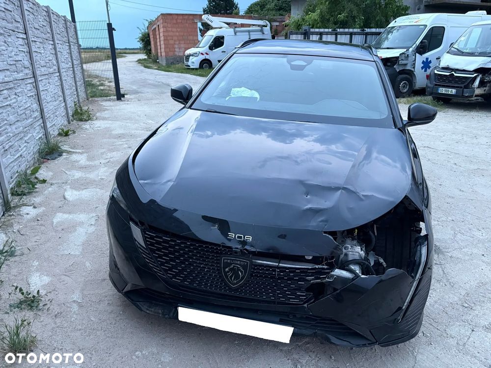 Peugeot 308 BlueHDi 130 EAT8 GT - 30