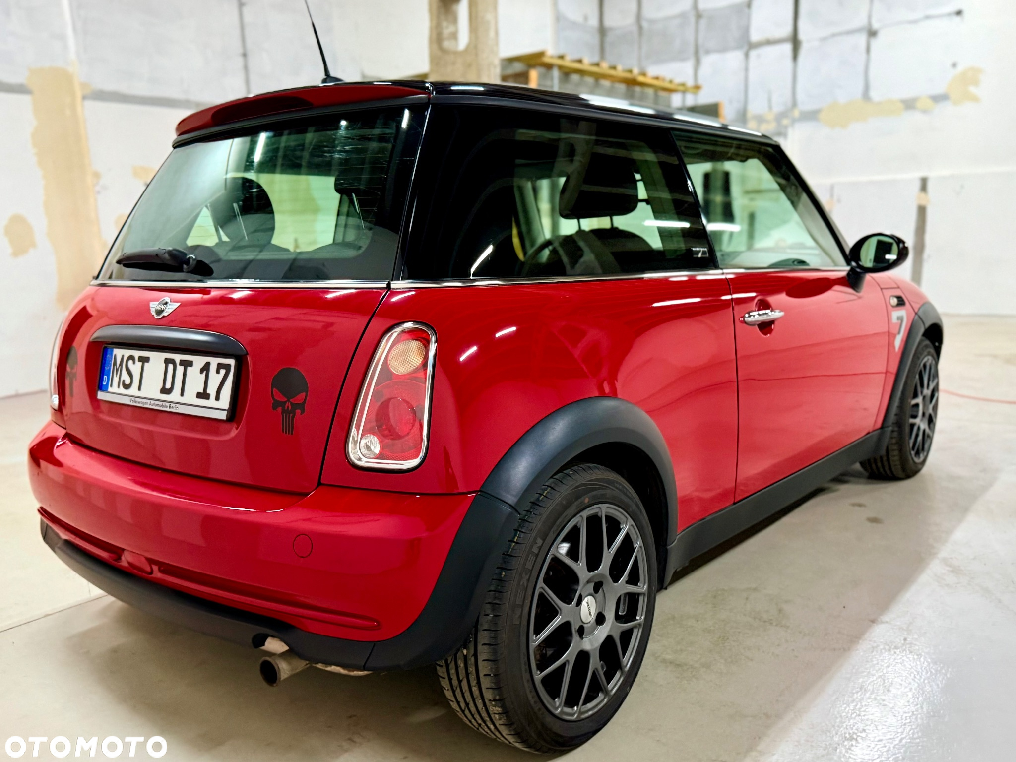 MINI ONE Seven - 9